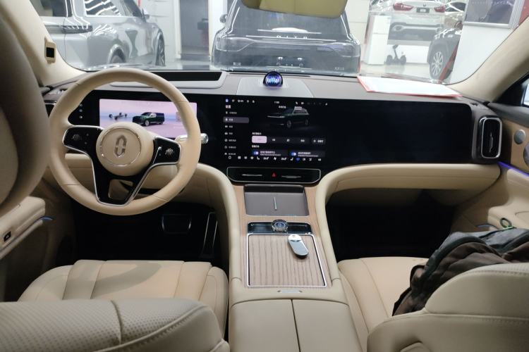 Used Hima AITO M9 2024 Range-Extended Ultra Version 42 kWh 6-Seater Model