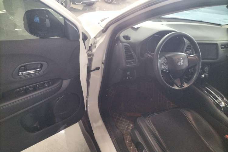 Used Honda Vezel 2020 1.5L CVT Pioneer Edition