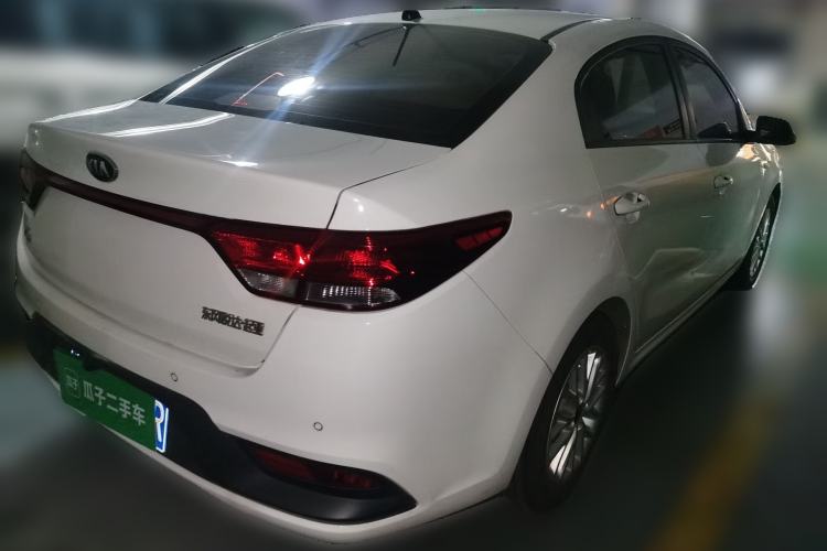 Used Kia K2 2017 Sedan 1.4L Manual Transmission 15th Anniversary Special Edition GLS
