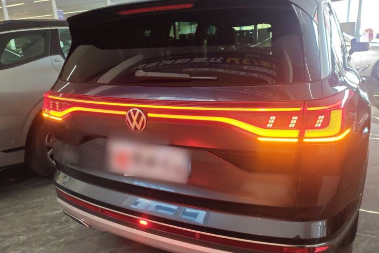 Used Volkswagen Talagon 2022 380TSI All-Wheel-Drive Luxury Prestige Pro 7-Seater