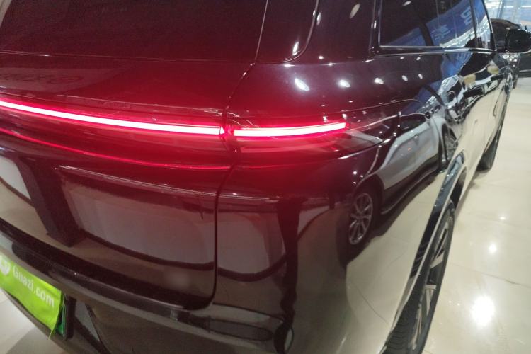 Used Li Auto L8 2023 Pro Model
