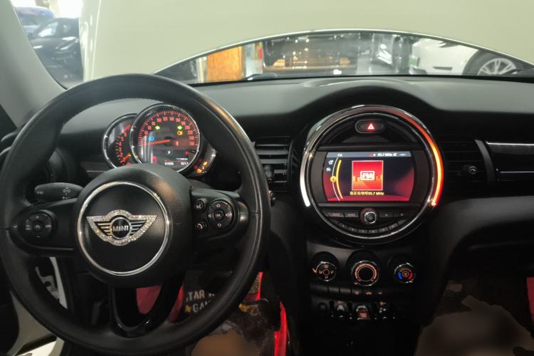 Used  MINI 2018 1.5T ONE PLUS
