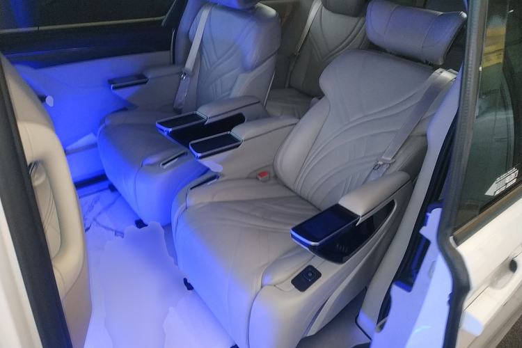 Used Buick GL8 2023 ES Lu Zun Comfort Model
