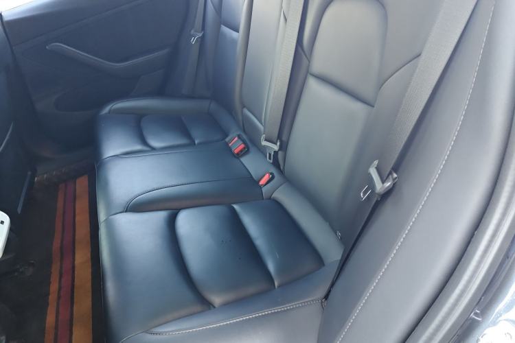 Used Tesla Model 3 2019 Long-Range All-Wheel-Drive Version
