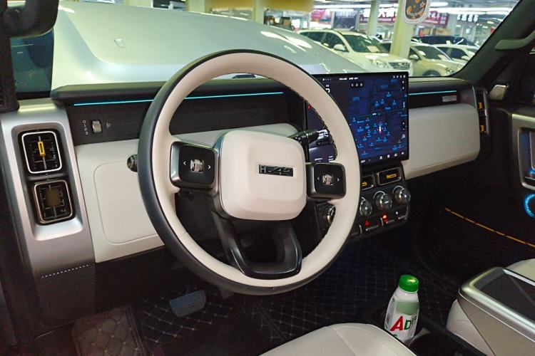 Used  V23 2025 401 Two-Wheel Drive Intelligent Driving Version