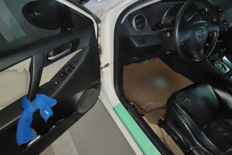 Used Mazda Mazda 3 2015 Sedan 1.6L Automatic Comfort Model