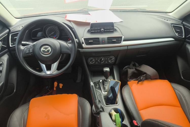 Used Mazda Mazda 3 Axela 2014 Sedan 1.5L Automatic Comfort Model
