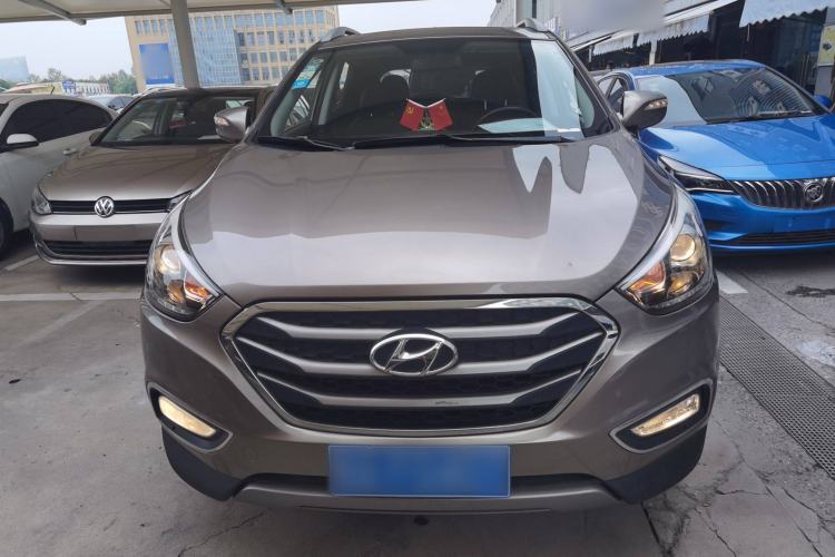 Used Hyundai ix35 2015 2.0L Automatic 2WD Smart Version China V Standard
