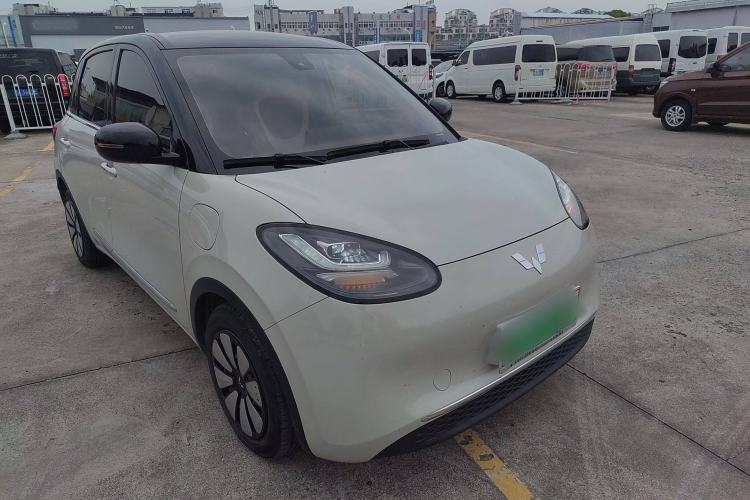 Used Wuling Bingo 2023 333 km Lingxi Connected Version
