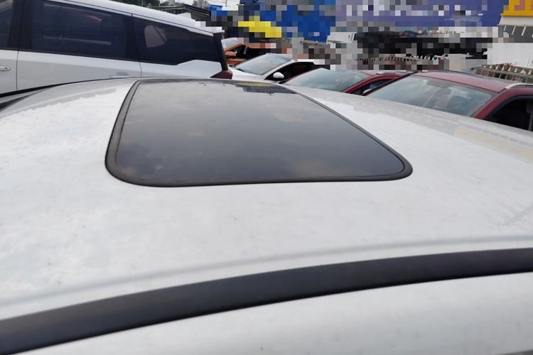 Used Honda Jade 2017 1.8L automatic Comfort version 5 seats
