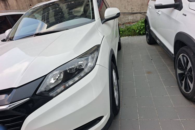 Used Honda Vezel 2018 1.5L CVT 2WD Technology Elite Model
