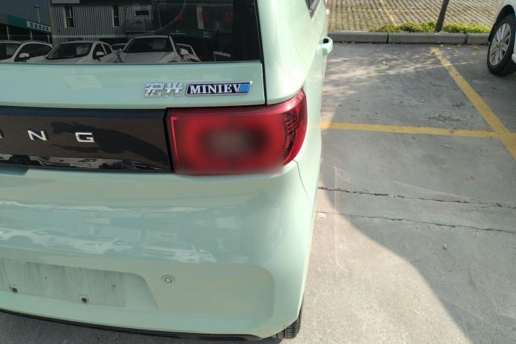 Used Wuling Hongguang MINIEV 2022 Macaron Fashion Model Lithium Iron Phosphate
