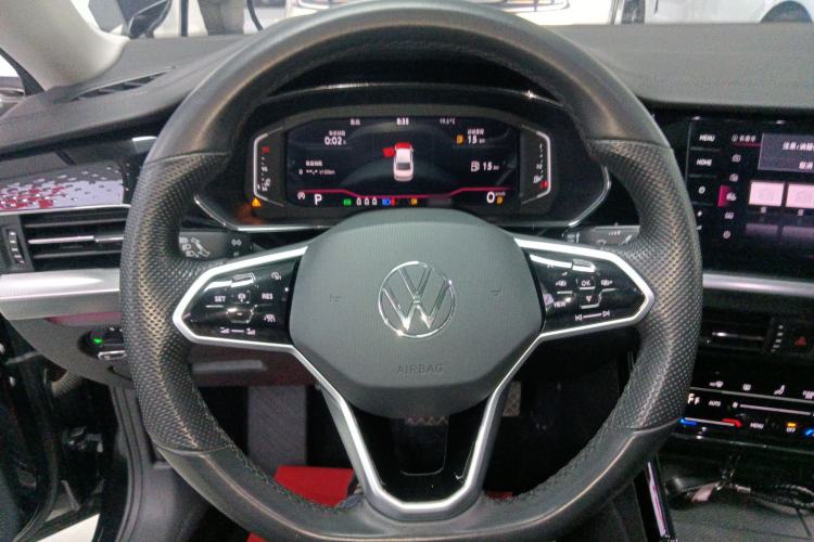 Used Volkswagen Passat 2022 330TSI Starry Luxury Edition
