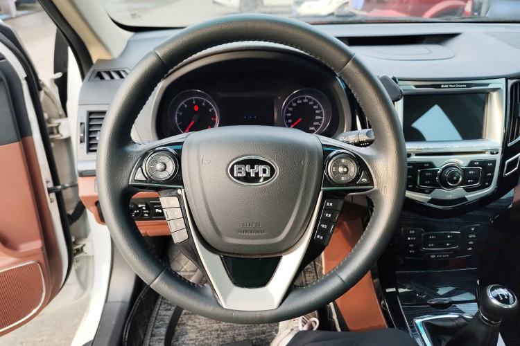 Used BYD Surui 2016 1.5L Manual Elite Edition

