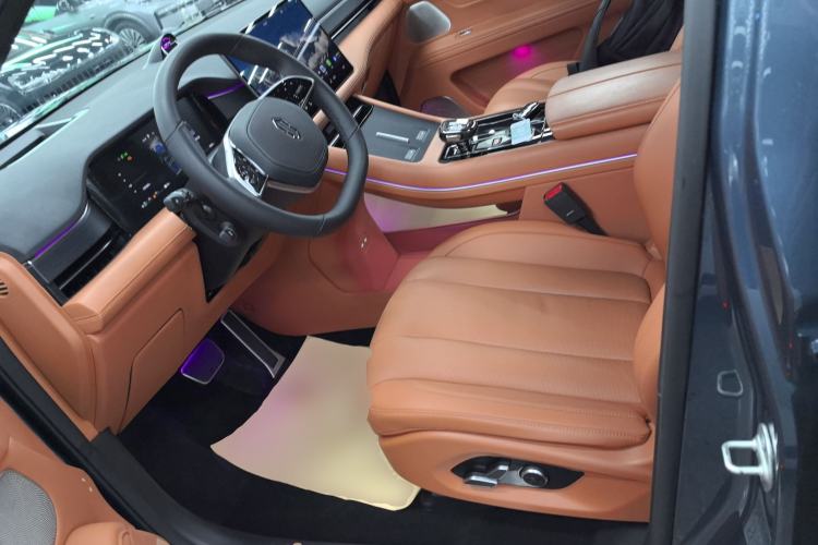 Used Hima AITO M7 2024 1.5T Intelligent Driving Rear-Drive Max Edition 6 Seats
