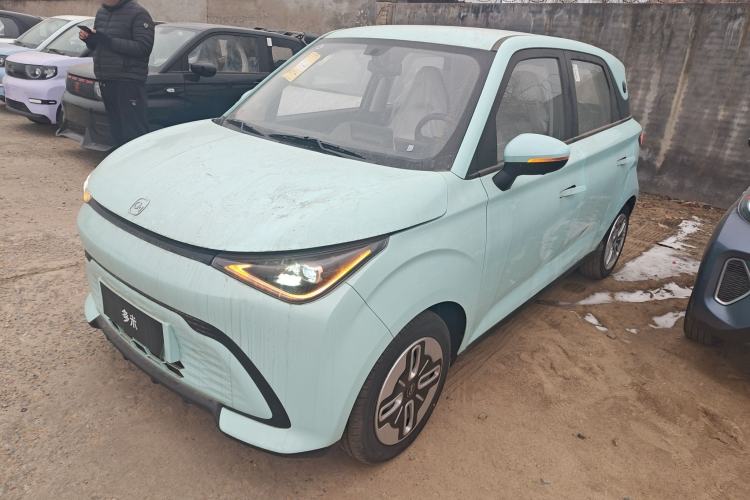 Used Chery Domi 2025 Model 405km Comfort Edition
