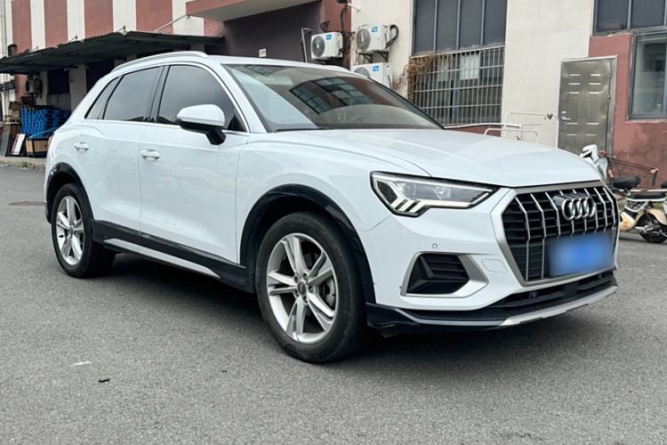 Used Audi Q3 2019 35 TFSI Fashionable and Elegant Model
