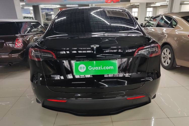 Used Tesla Model Y 2023 Rear-Wheel-Drive Version