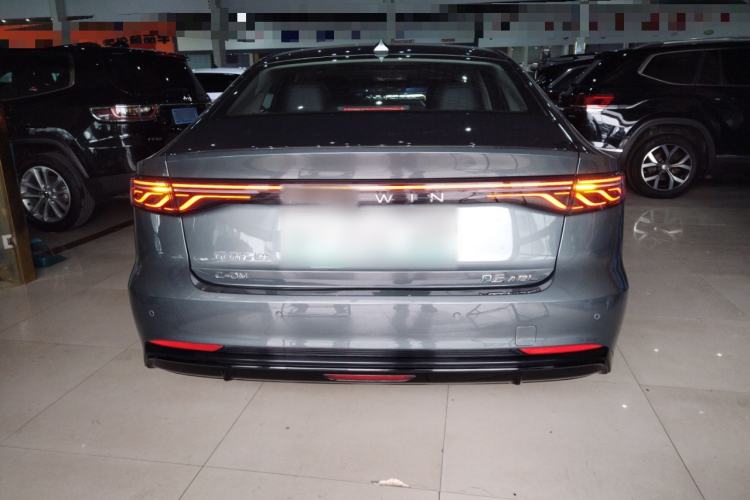 Used Chery Fengyun A8L 2025 1.5 TGDI 145 km Luxury Version
