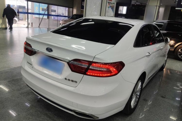 Used Ford Taurus 2015 EcoBoost 245 Fashion Edition
