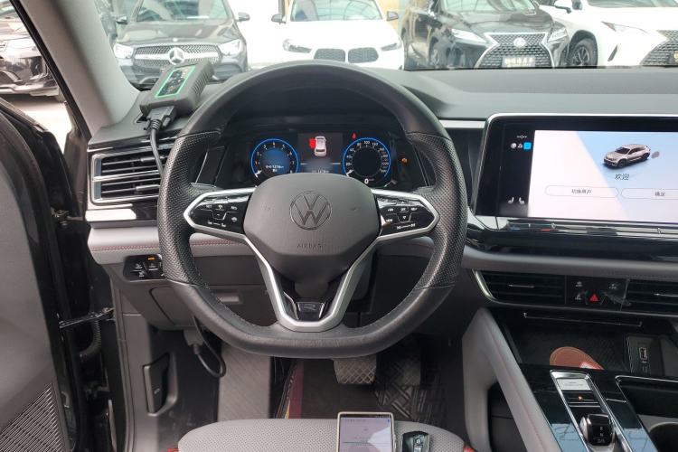 Used Volkswagen Teramont X 2021 330TSI Two-Wheel-Drive Prestige Luxury Edition
