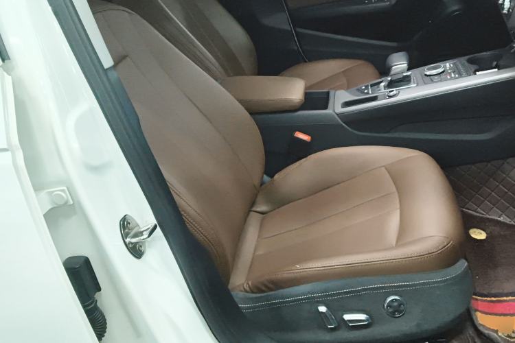 Used Audi A4L 2019 40 TFSI Ambition China VI