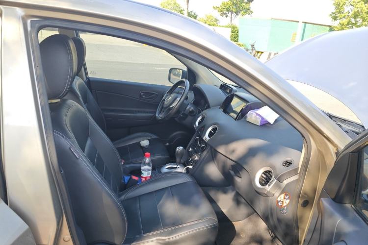 Used Renault Koleos 2014 Revised Version 2.0L Two-Wheel Drive Standard Edition