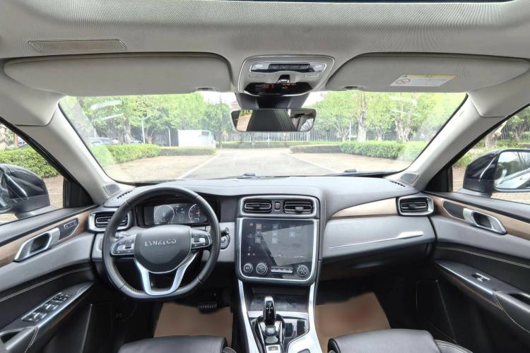 Used Lynk & Co 01 2019 2.0T Two-Wheel-Drive Pro Version China VI Standard
