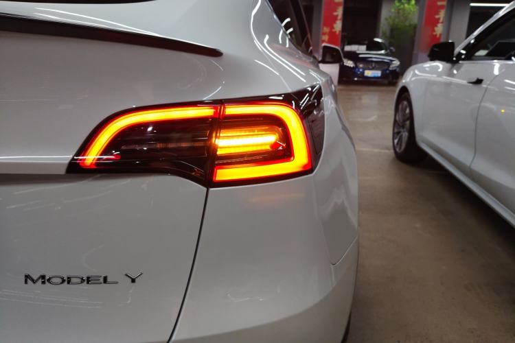 Used Tesla Model Y 2021 Performance High-Performance All-Wheel-Drive Version
