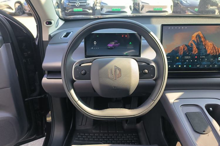 Used Leapmotor C16 2024 Pure Electric 520 Deluxe Edition