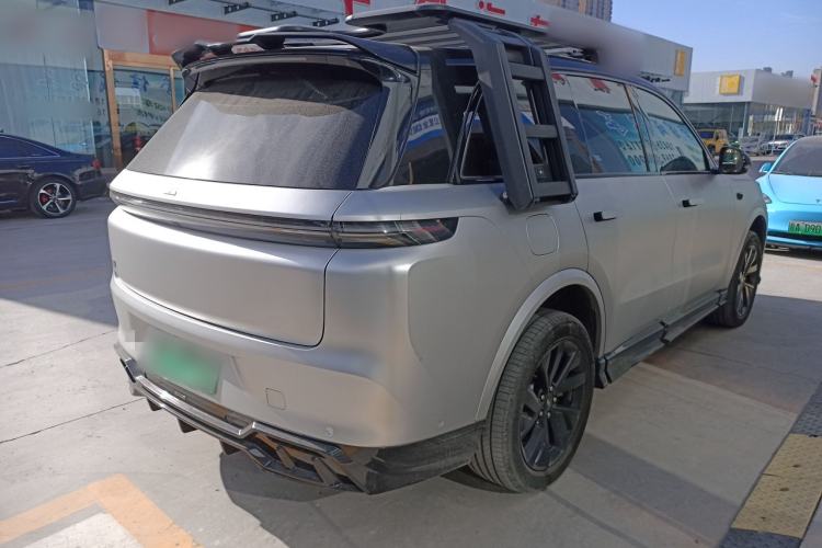 Used Li Auto L8 2023 Pro Model
