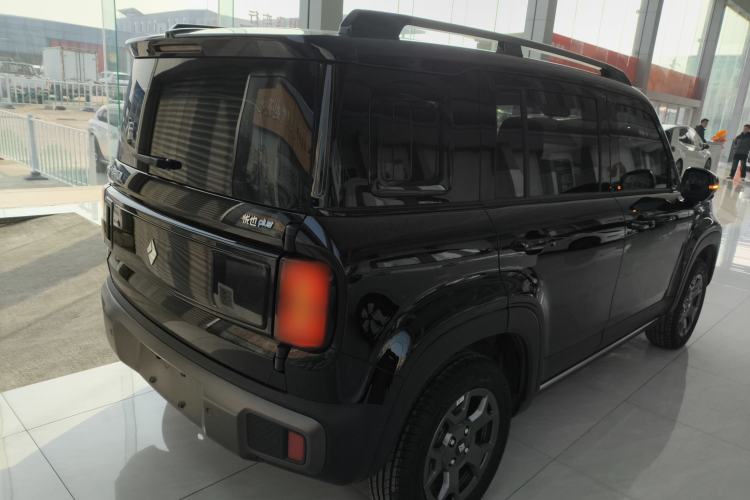 Used Baojun Spark EUV 
