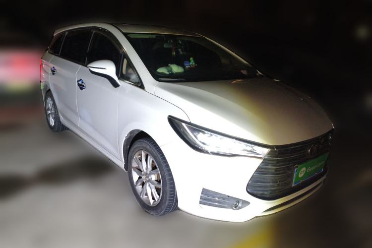 Used BYD Song MAX 2019 1.5T Manual Smart Connect Ruiyi Sunroof Model 7 Seats China VI Standard