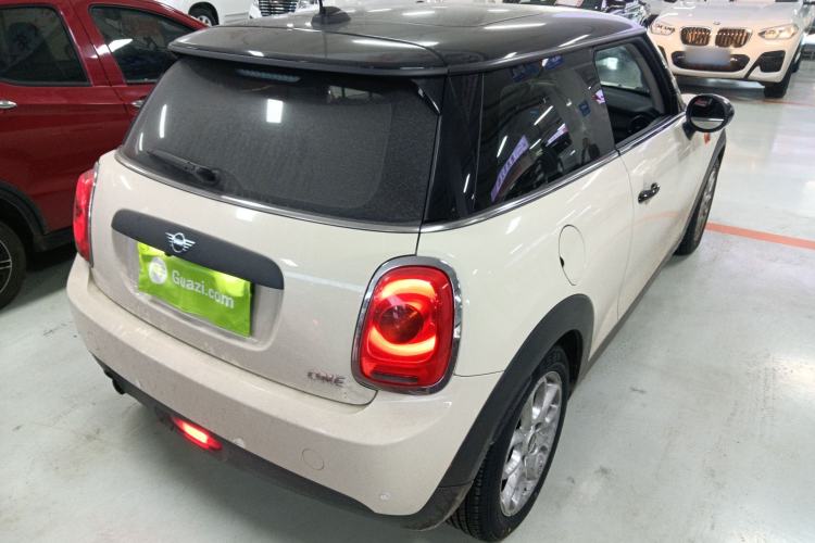 Used  MINI 2018 1.5T ONE
