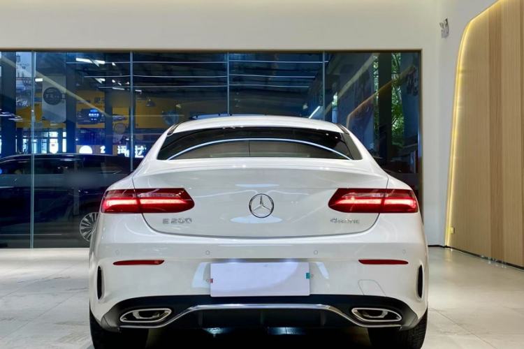 Used Mercedes-Benz E-Class 2017 E 200 4MATIC Coupe
