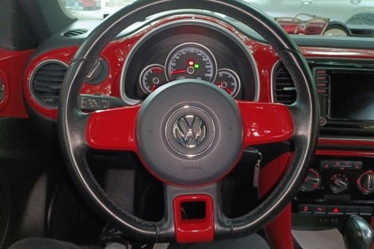 Used Volkswagen Beetle 2018 180TSI Shangle Model
