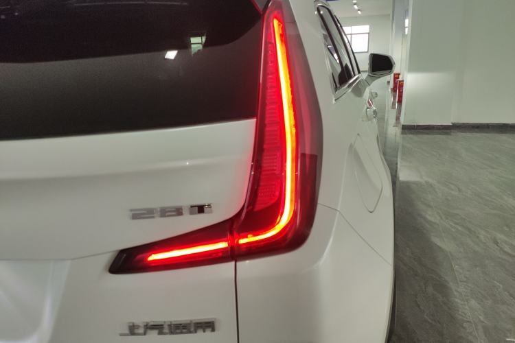 Used Cadillac XT4 2018 28T Two-Wheel Drive Leading Version