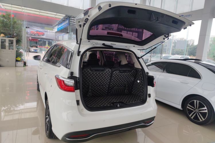 Used BYD Song MAX 2017 1.5T Automatic Smart Connect Elite 7-Seater