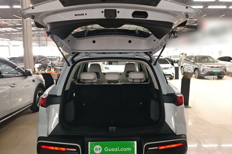 Used BYD Yuan UP 2025 Intelligent Driving Version 401 km Beyond-Range Edition