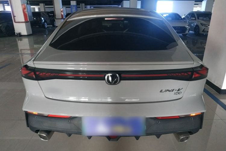 Used Changan UNI-V iDD 2023 ZhiDian iDD 1.5T 113km ZhiKu Model