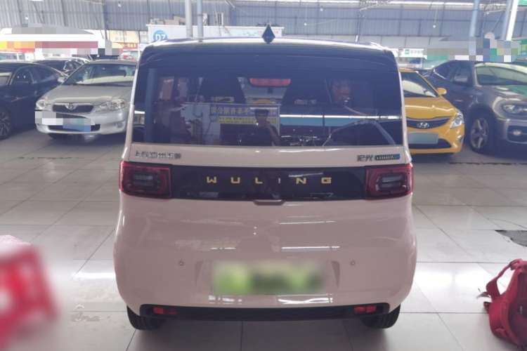 Used Wuling Hongguang MINIEV 2022 Macaron Premium Model – Lithium Iron Phosphate