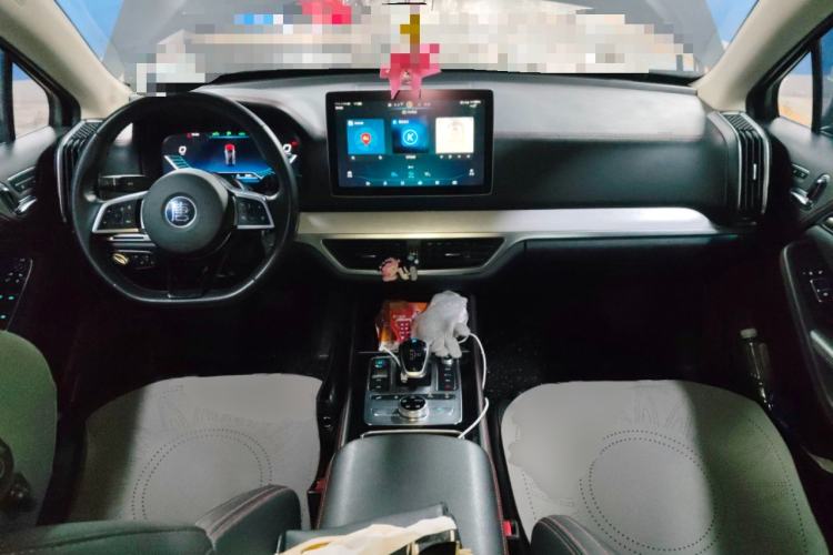 Used BYD Tang New Energy 2018 DM 2.0T All-Wheel Drive Smart Connectivity Luxury Model 7 Seats China V Emission Standard