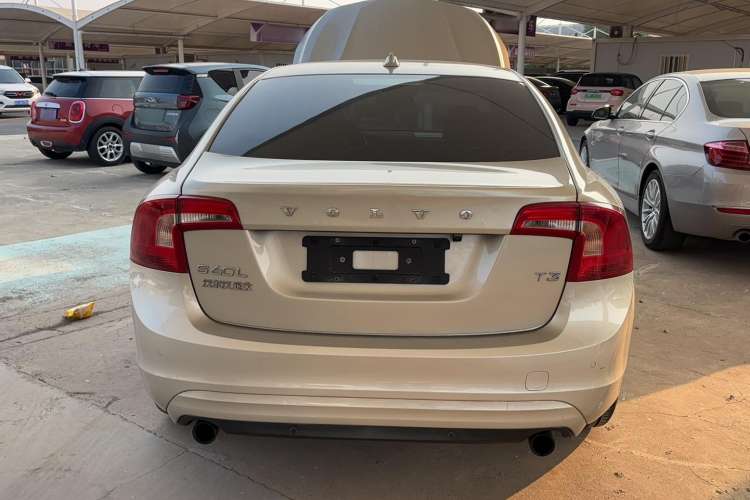 Used Volvo S60 2017 S60L T3 Smart Upgrade Edition
