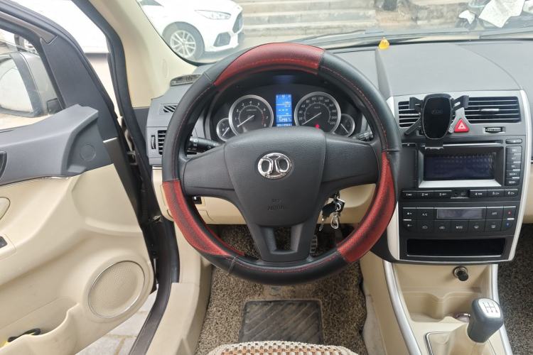 Used BAIC Senova D20 2015 Hatchback 1.5L Manual Lotte Edition

