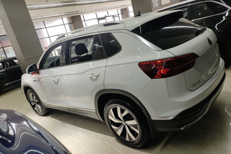 Used Volkswagen Tayron 2022 330TSI Two-Wheel Drive Luxury Smart Connectivity Version
