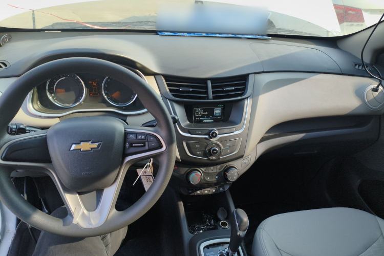 Used Chevrolet Sail 2015 Sail 3 1.5L AMT Happiness Sunroof Edition