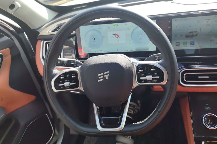 Used JETOUR Shanhai Shanhai L7 2024 1.5T 120km ULTRA 7-Seater
