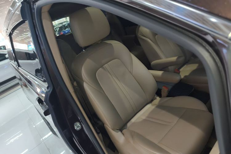 Used Buick GL8 2021 ES Land Cruiser 653T Flagship Model
