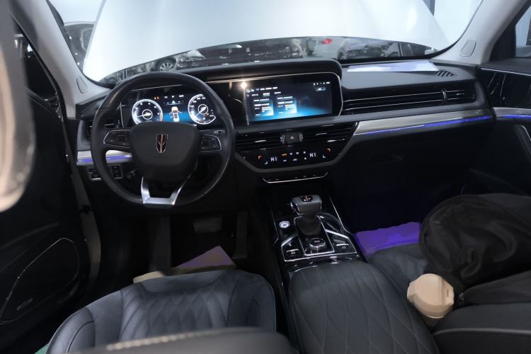 Used Hongqi HS5 2022 Revised Version 2.0T Smart Connect Flagship Edition
