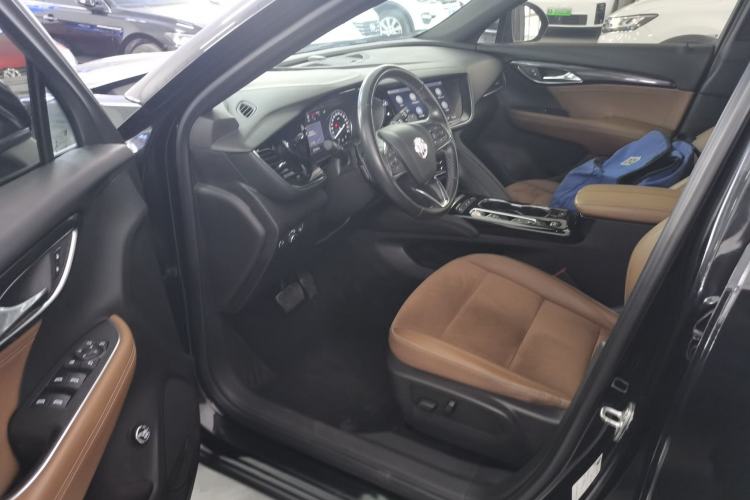 Used Buick Envision 2020 Encore S 652T Two-Wheel Drive Luxury Model
